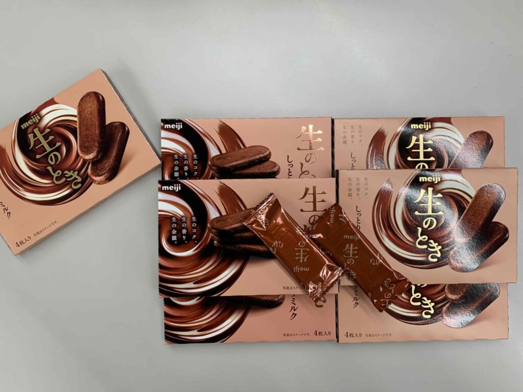 明治生のときが7個並んでいる画像